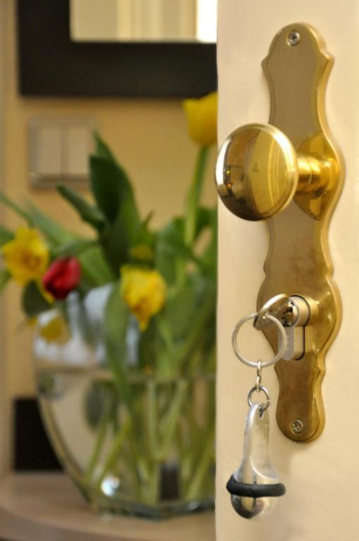 Hotel Bova Frankfurt am Main Szoba fotó